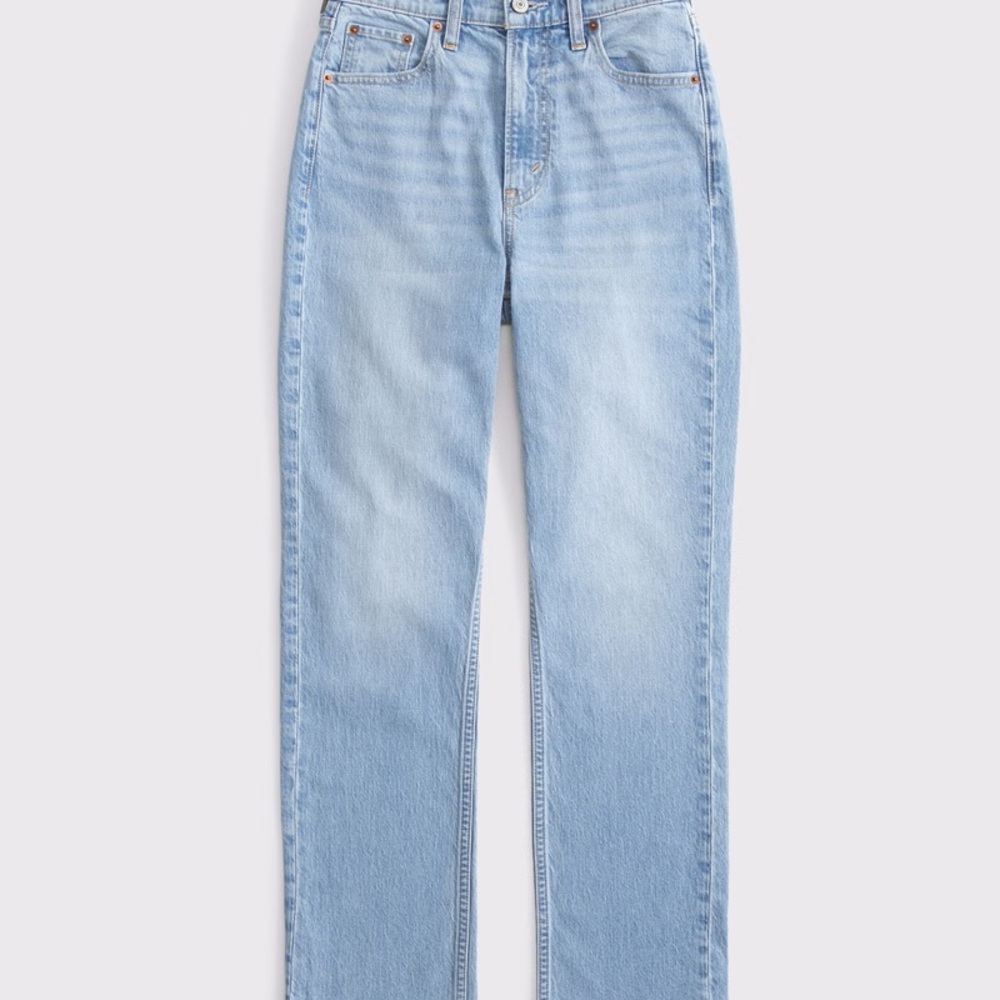 Ultra High Rise Ankle Straight Jeans in Light Wash
